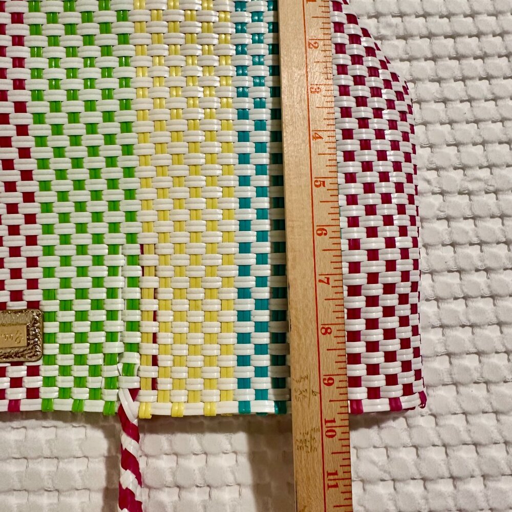 New LILLY PULITZER Woven Plastic Beach Tote Multicolor 15”x10”x5” Easy to Clean! - Picture 6 of 6